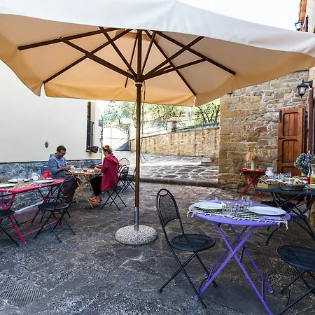 Borgo Tra Gli Olivi *